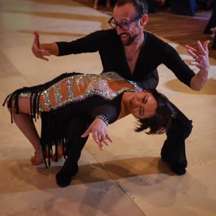 C&C couple performing at the San Antonio Classic